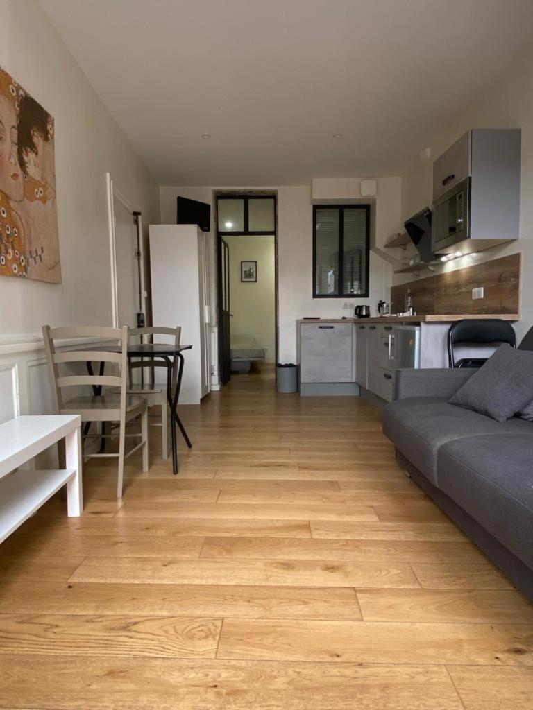 Lyon Standing Historic City Apartment Exterior foto